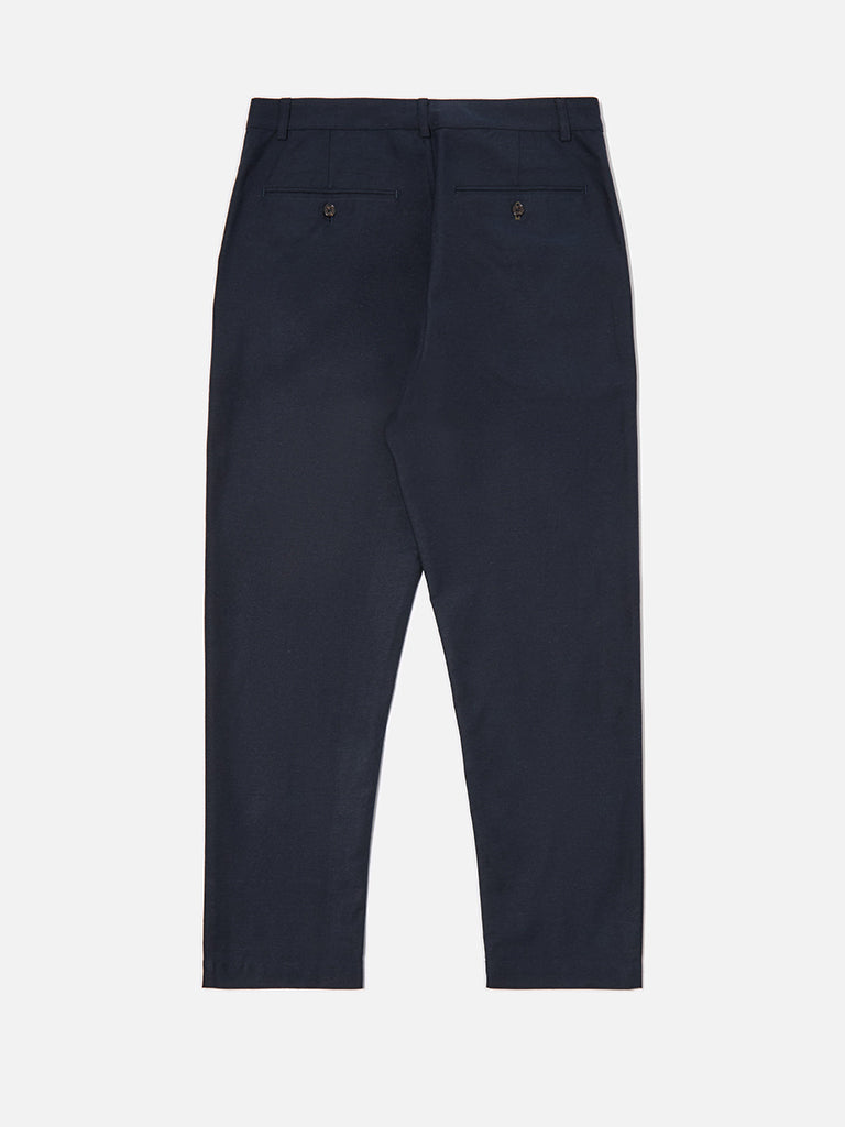 Universal Works Military Chino in Lucca Navy