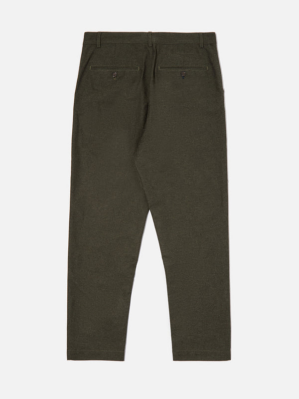 Universal Works Military Chino in Lucca Olive
