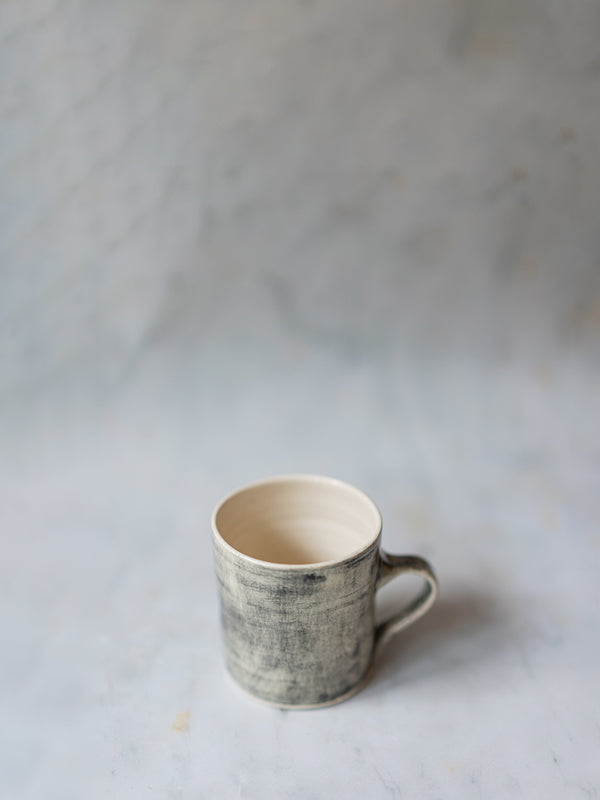 Wonki Ware Espresso Mug in Charcoal