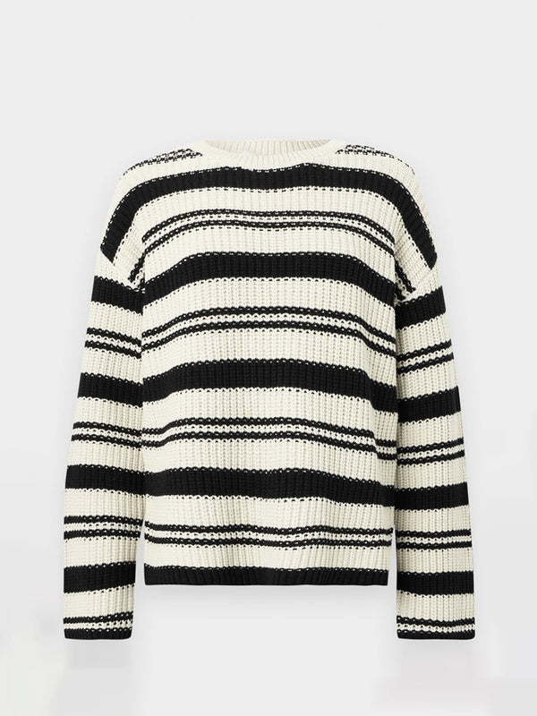 Selected Selma O-Neck Sweater in Birch Black