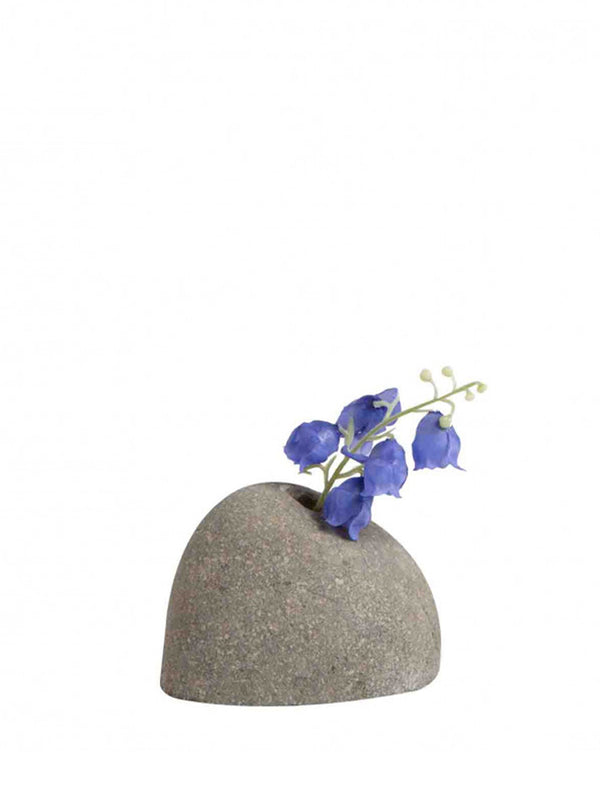 Fiorira un Giardino Irregular Stone Vase